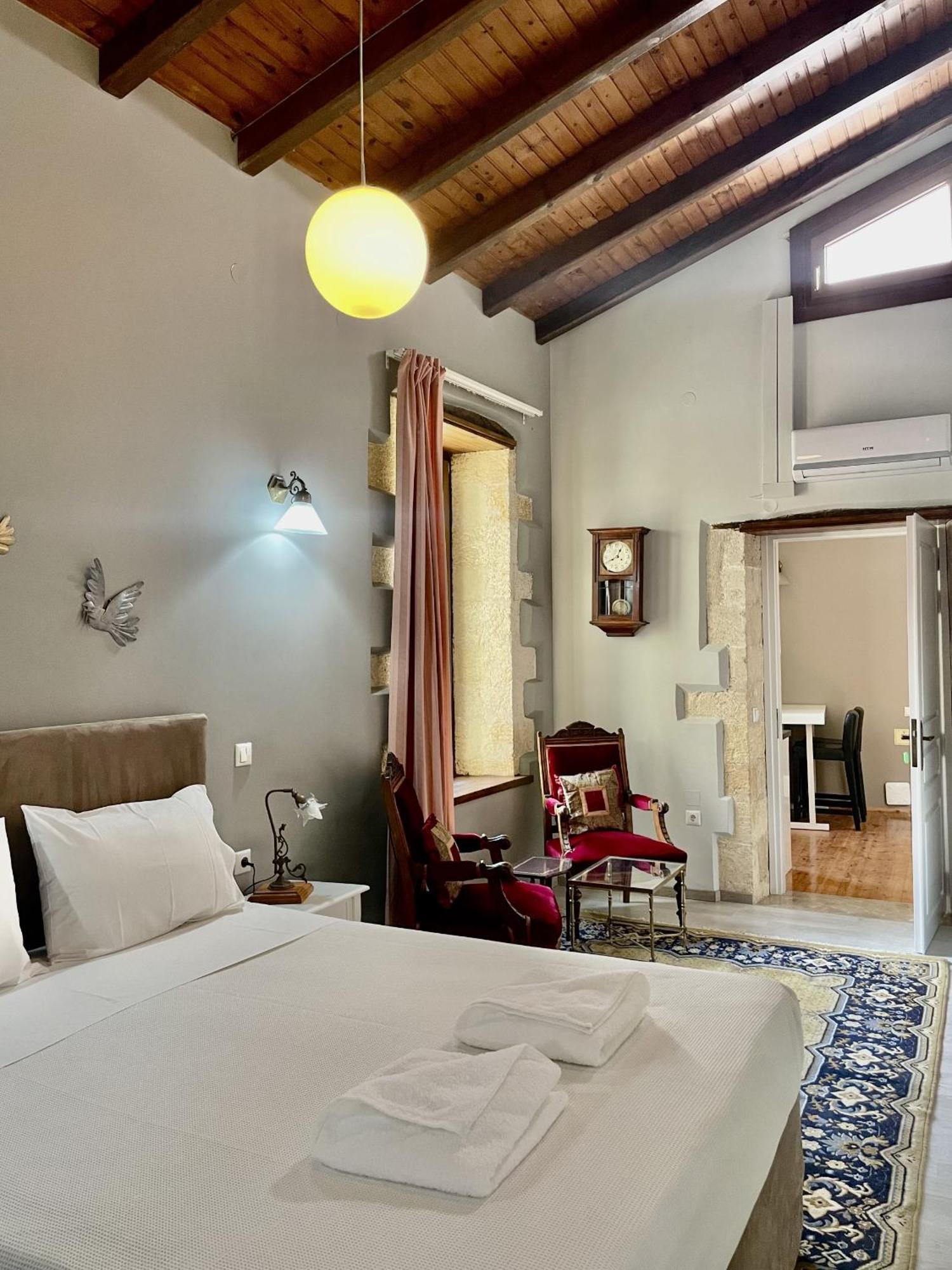 Erietta Suites Chania  ภายนอก รูปภาพ